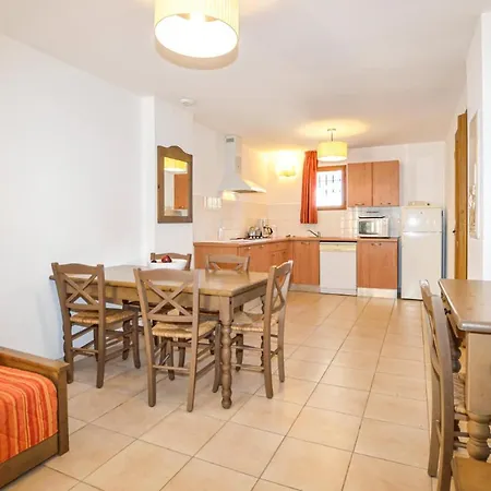Apartmán 2 Bedroom Awesome In Belgodère