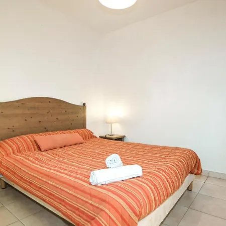 Apartmán 2 Bedroom Awesome In Belgodère